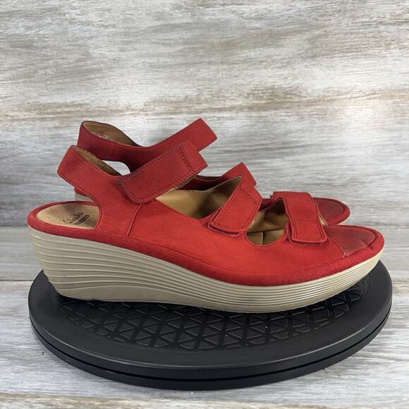 Clarks Women’s Reedly Juno Red Leather Nubuck Wedge Sandals Size 10 - Picture 3 of 8